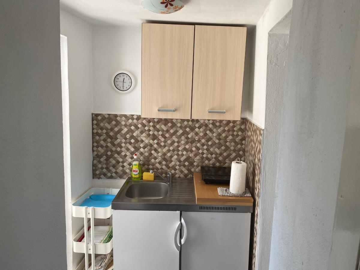 Apartment Surdic Valun Exterior photo